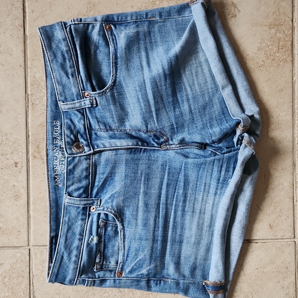 AE Denim Shorts - Picture 1 of 6